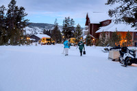 Old Faithful Snow Lodge