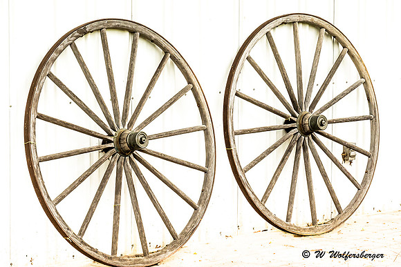 Wagon Wheel at Rosehill Historic House